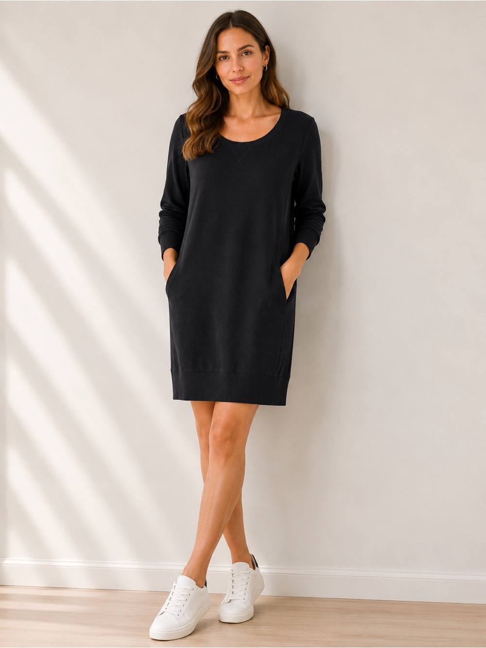 La Vie En Rose Black Scoop Neck Lounge Mini Dress Pockets Women’s Medium